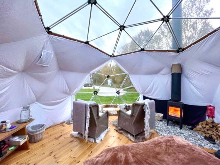 Luxury tent Wild Caribou Dome